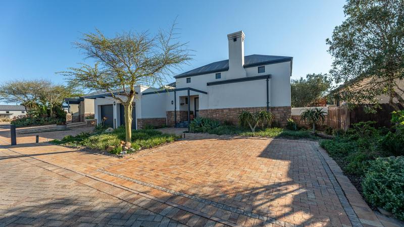 3 Bedroom Property for Sale in Atlantic Beach Golf Estate Western Cape